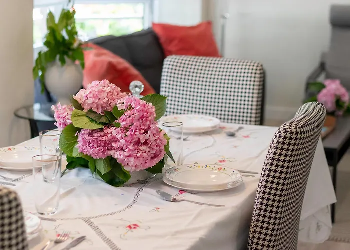 Moderno Y Amplio En El Centro 毕尔巴鄂