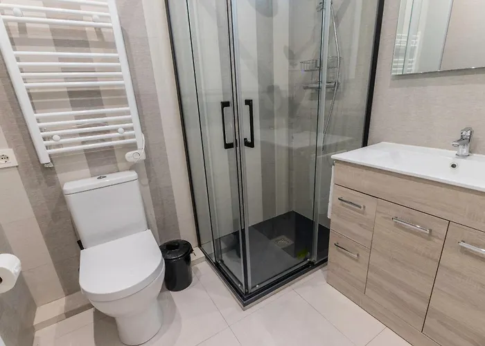 Moderno Y Amplio En El Centro 公寓 *